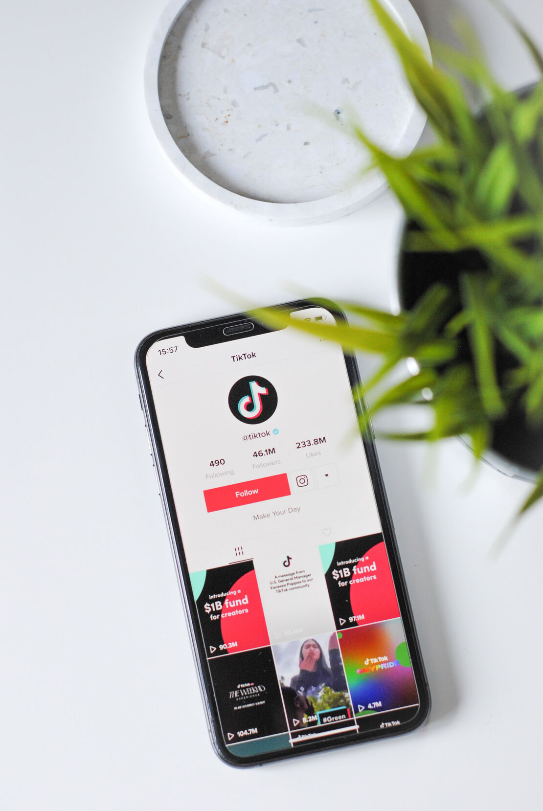 tiktok nik unsplash