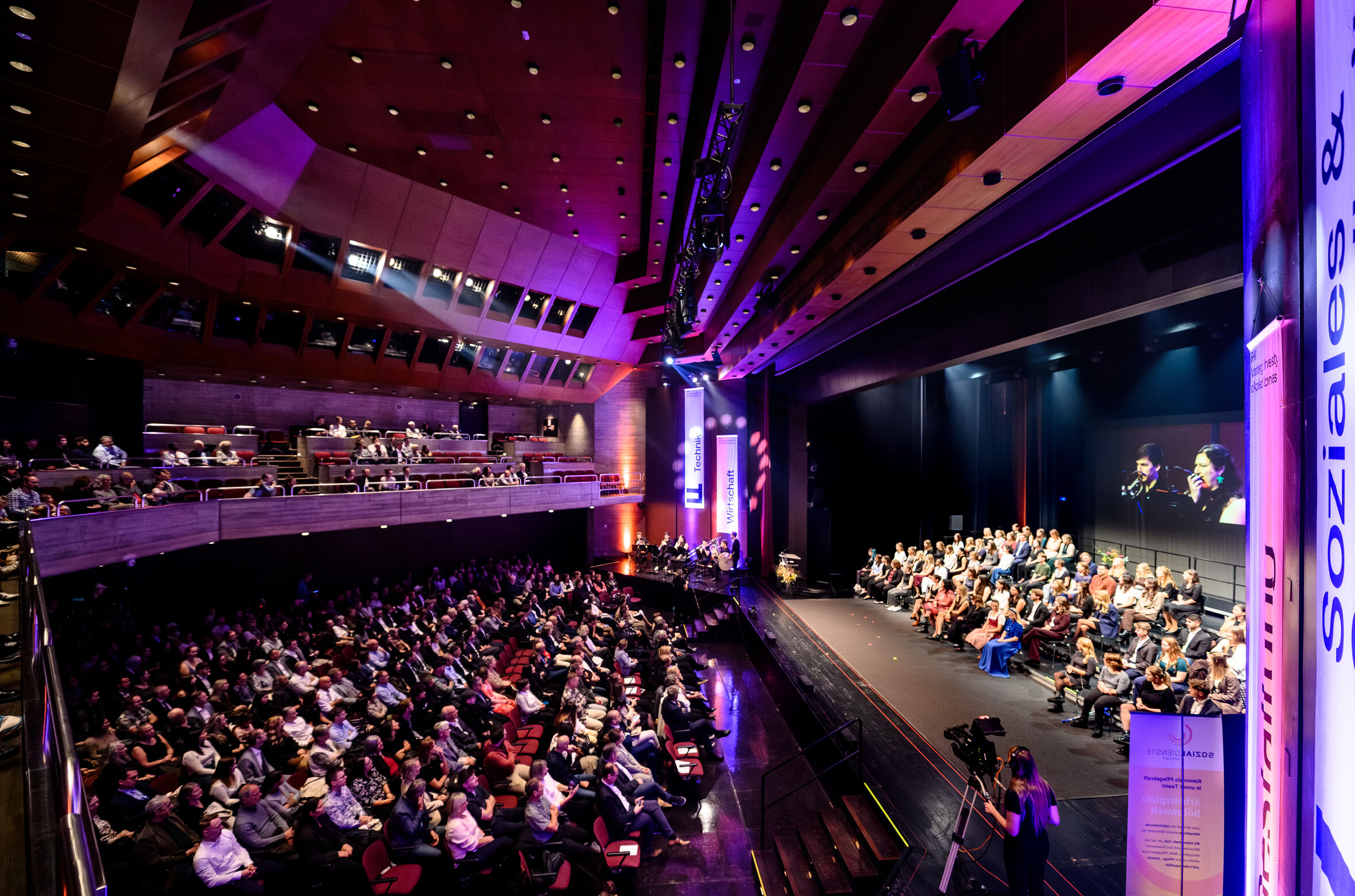 FHV_Sponsion_25_Presse_BY_MATTHIAS_RHOMBERG_010