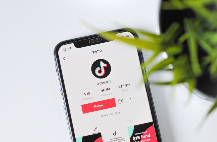 tiktok nik unsplash